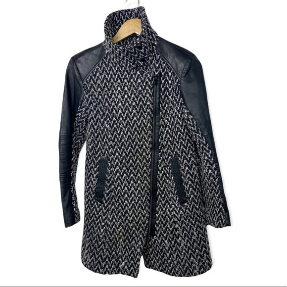 Marc New York Andrew Marc Tweed‎ Jacket Black Faux Leather Coat Size 2 Chevron - Picture 4 of 15